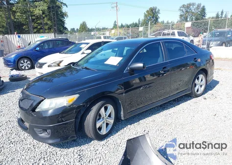 2010 Toyota Camry Se z USA, uszkodzony, nr VIN 4T1BF3EK8AU056924